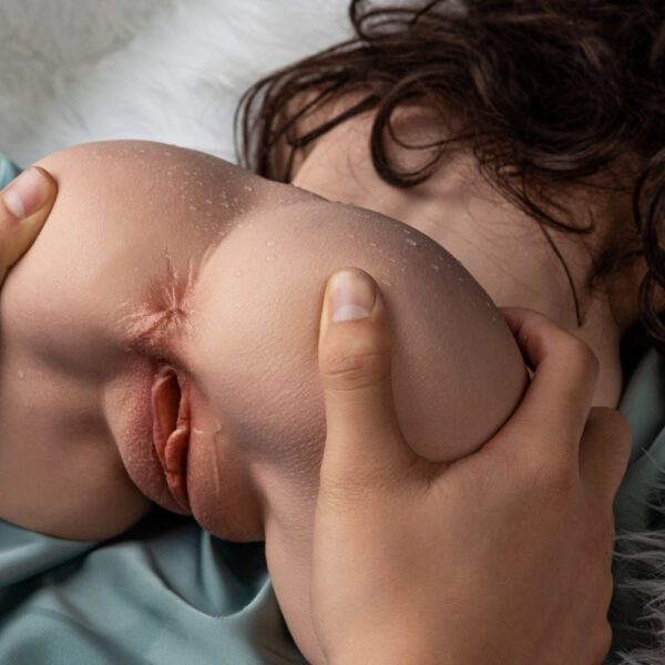 T668-(9.6lbs) Mini Realistic Silicone Torso Super Realistic Female - Image 13