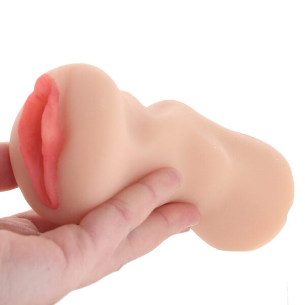 Diana Grace Pussy Stroker - Image 4